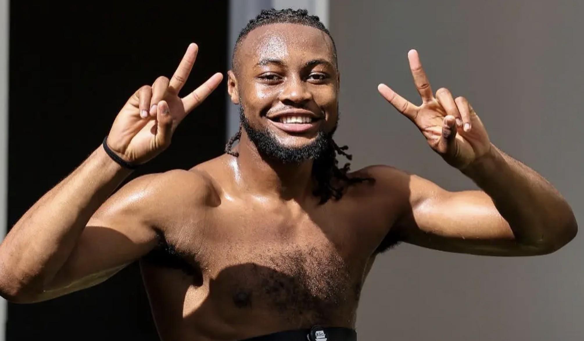 塞门约出生, 拉里也是一